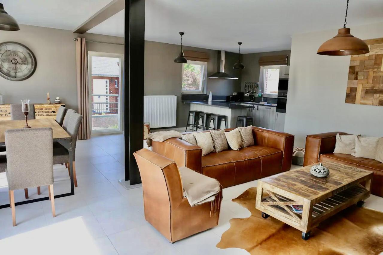 Loft En Duplex Avec Terrasse 3 Chambres Proche Pairi Daiza Mons Exterior foto